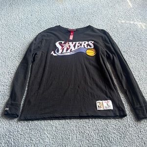 Mitchell & Ness long sleeve 76ers shirt
